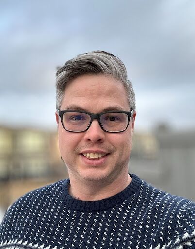 Headshot of Brian